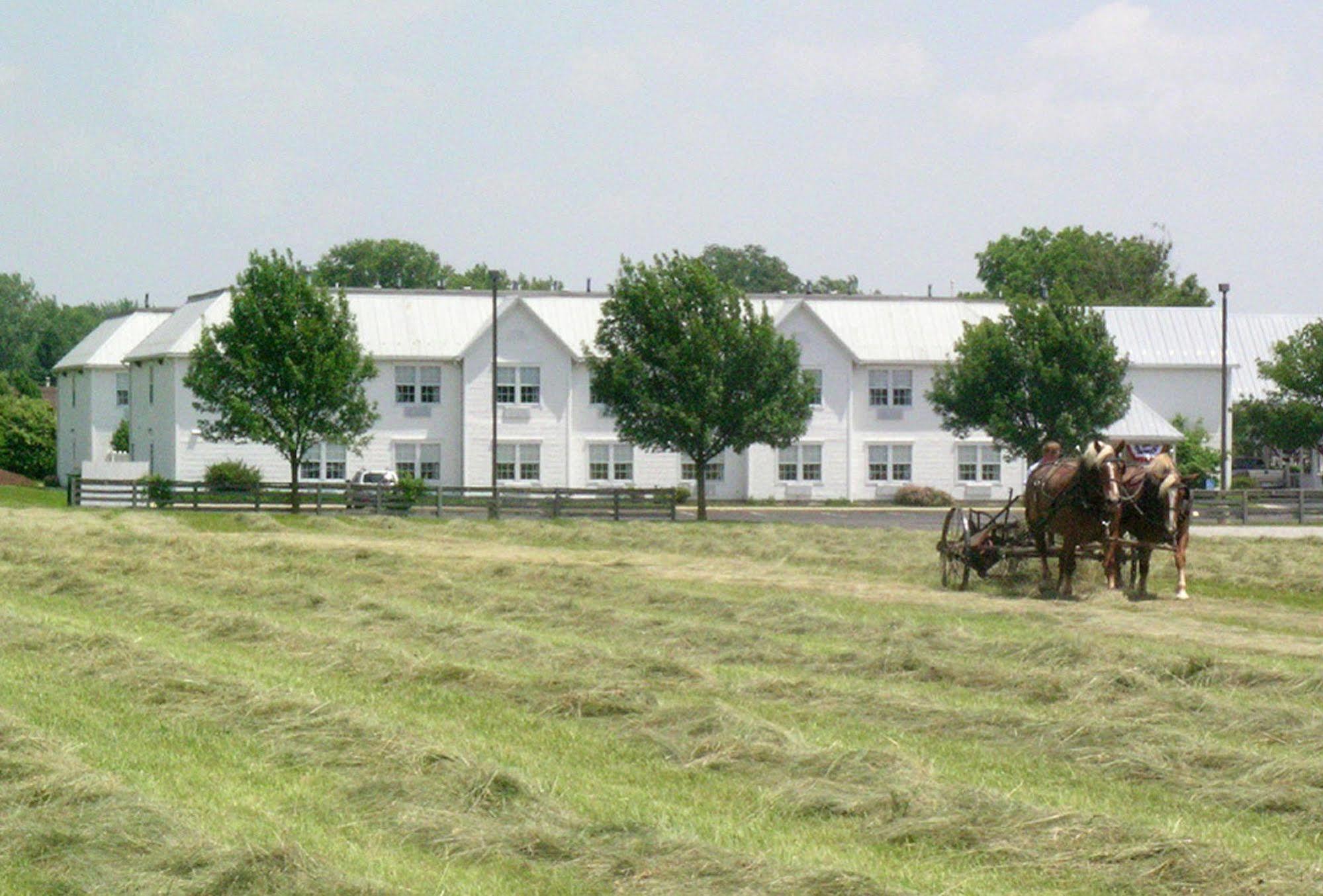 Amish Inn Nappanee Extérieur photo